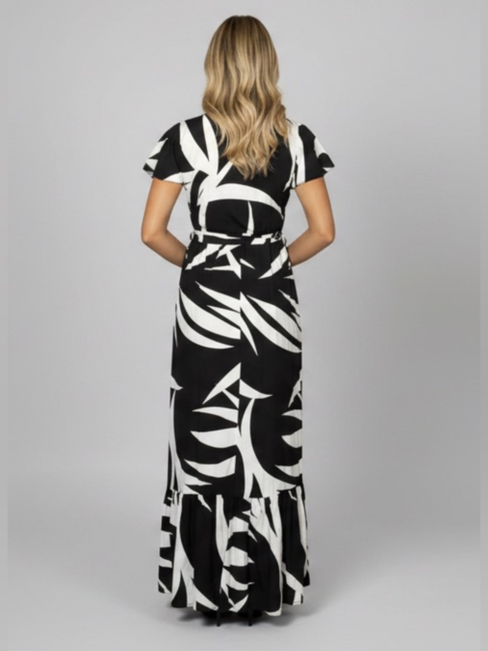 Black & White Crossover Top Floral Long Dress With Tie Belt - Picture 2 of 9